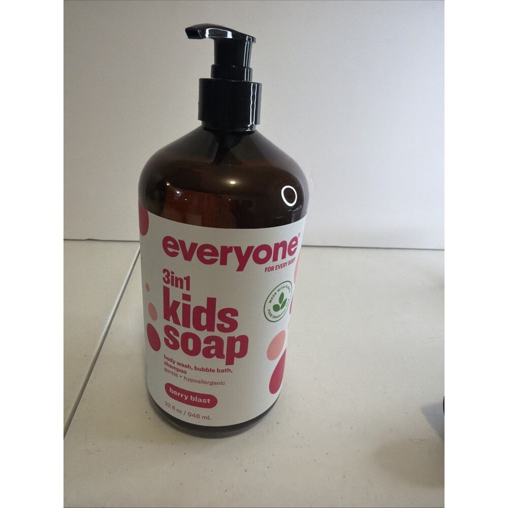 Everyone 3in1 Kids Soap Berry Blast Body Wash Shampoo Bubble Bath 32oz NEW